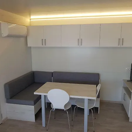 Dom wakacyjny Holiday Homes Milan