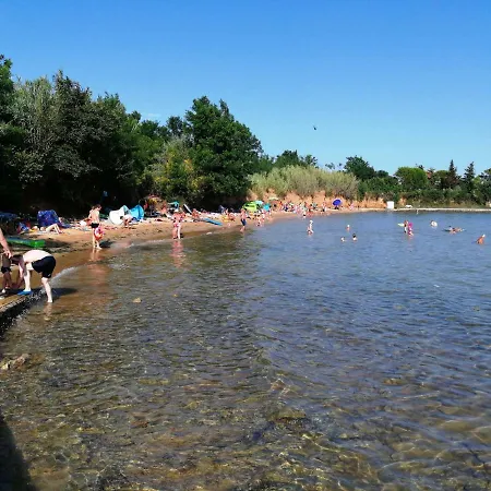 בית נופש Holiday Homes Milan פריבלאקה