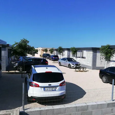 Dom wakacyjny Holiday Homes Milan Privlaka (Zadar)