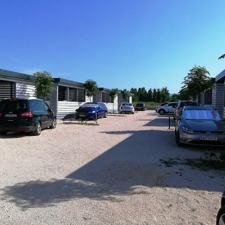Holiday Homes Milan * Privlaka (Zadar)
